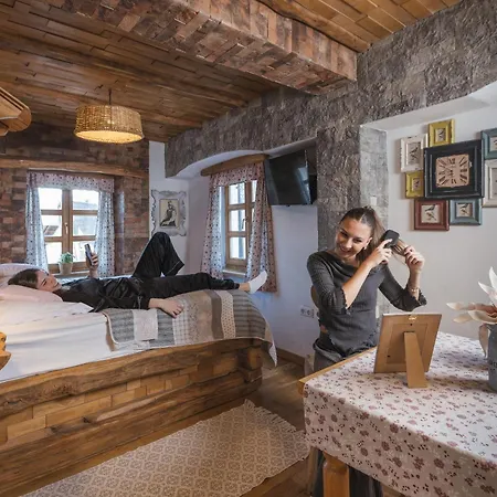 Old House 3*
