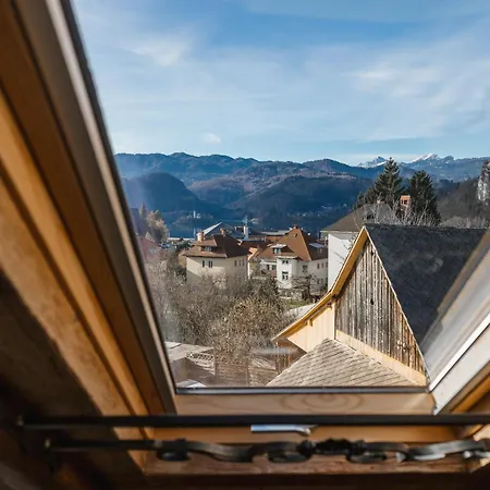 オールド ハウス ホテル 3*