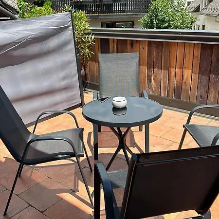 オールド ハウス ホテル 3*