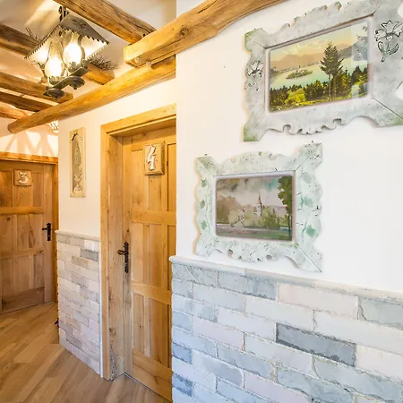 オールド ハウス ホテル ブレッド