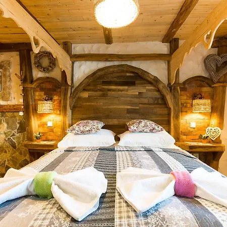 Old House 3*