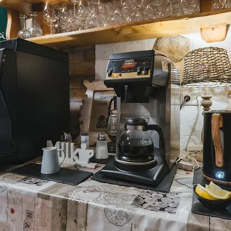 ホテル オールド ハウス ブレッド