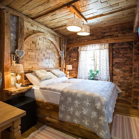 ホテル オールド ハウス ブレッド